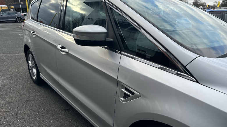 Ford S-MAX 2.0 TDCi 150 Titanium 5dr Diesel Estate